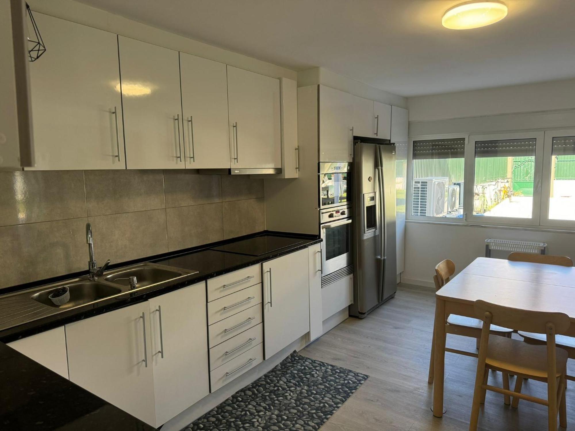Aroeira Tropical Villa - Omega Charneca  Eksteriør billede