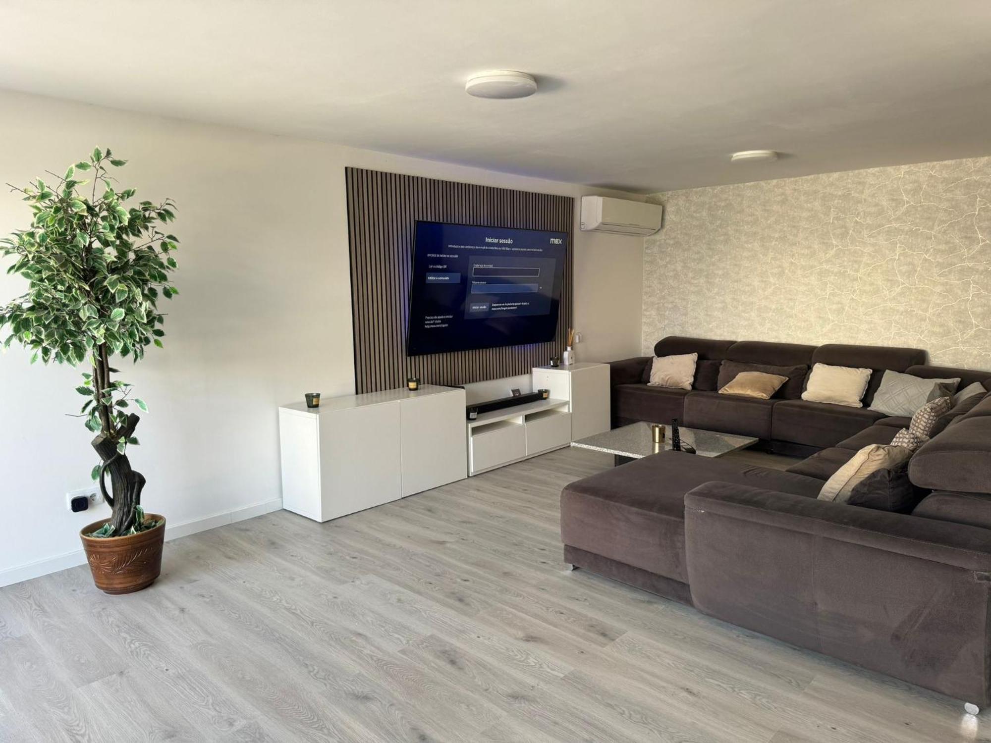 Aroeira Tropical Villa - Omega Charneca  Eksteriør billede